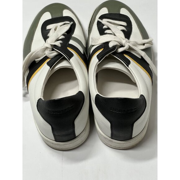 Hermes Boomerang Sneakers in White/Green - Picture 5 of 10
